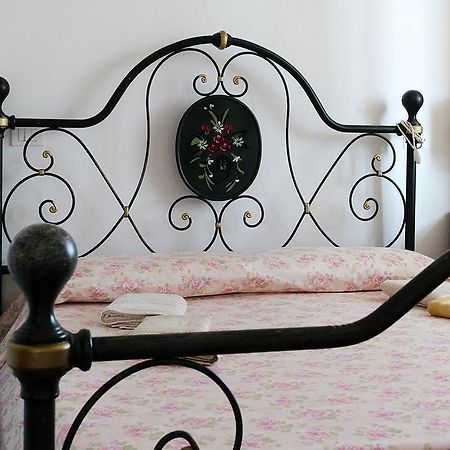 Guesthouse Stazione Pisa Centro エクステリア 写真
