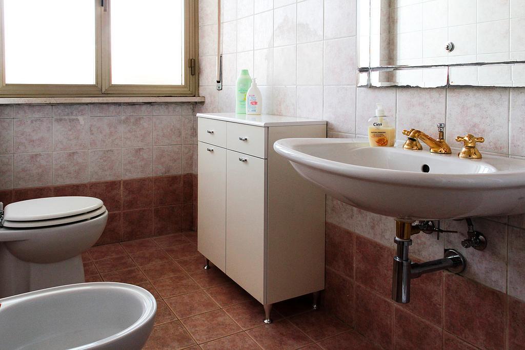 Guesthouse Stazione Pisa Centro エクステリア 写真