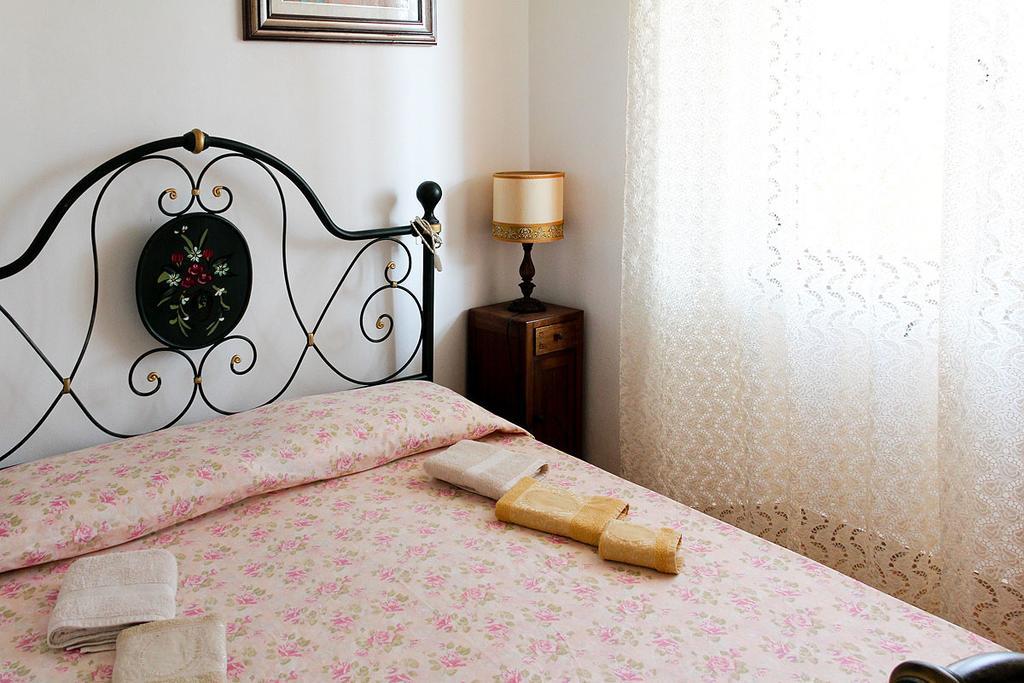 Guesthouse Stazione Pisa Centro エクステリア 写真